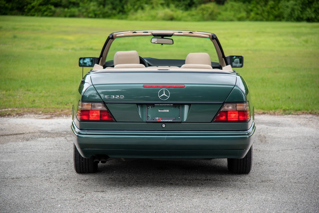 1995 Mercedes-Benz W124 E-Class - Image 20 of 31