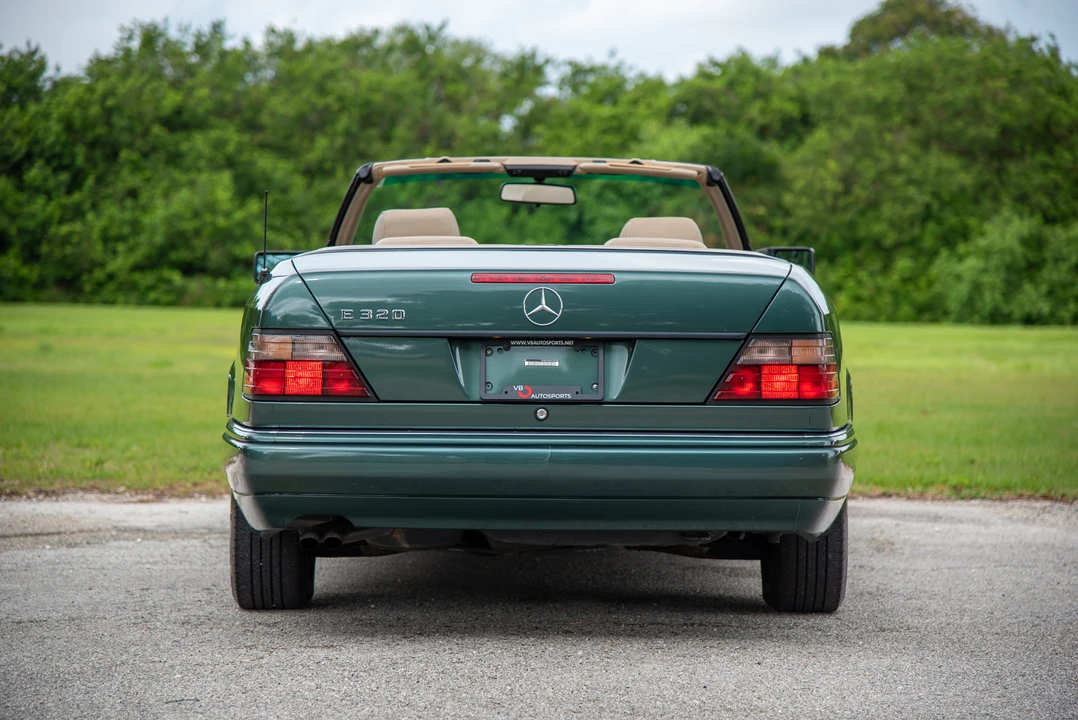 1995 Mercedes-Benz W124 E-Class - Image 19 of 31