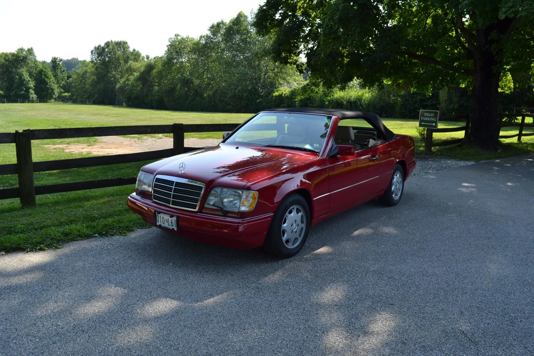 1995 Mercedes-Benz W124 E-Class - Image 10 of 31