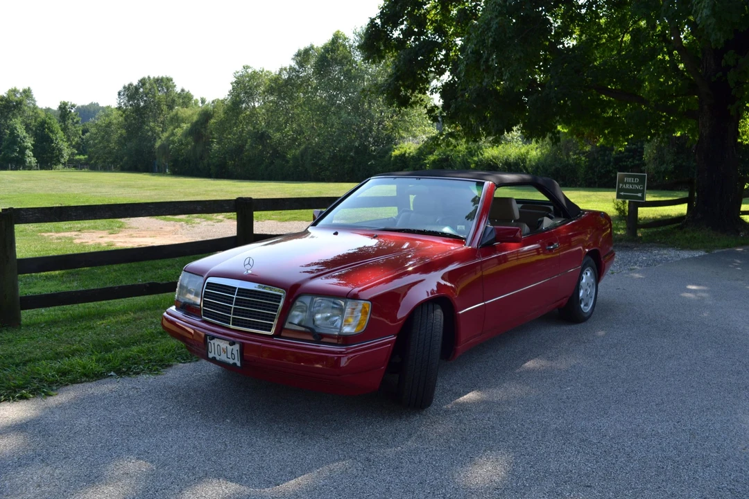 1995 Mercedes-Benz W124 E-Class - Image 11 of 31