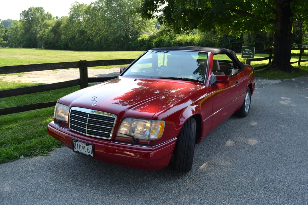 1995 Mercedes-Benz W124 E-Class - Image 14 of 31