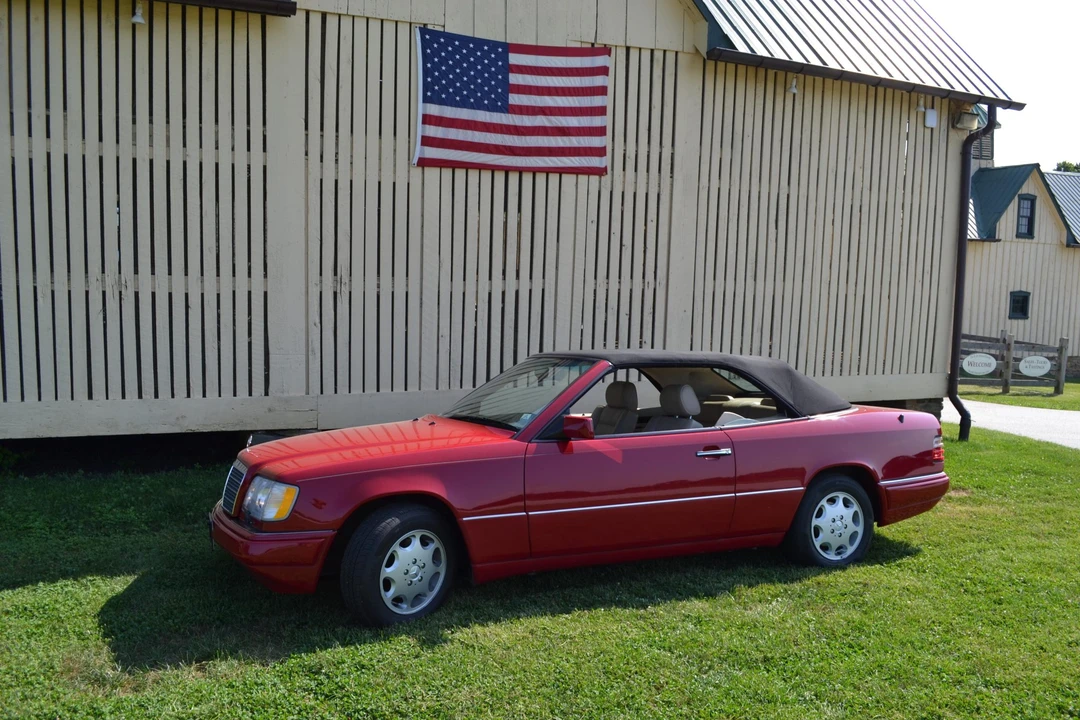1995 Mercedes-Benz W124 E-Class - Image 3 of 31