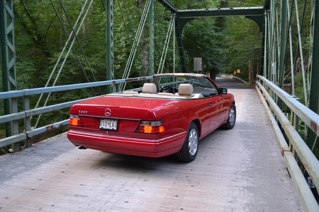 1995 Mercedes-Benz W124 E-Class - Image 29 of 31