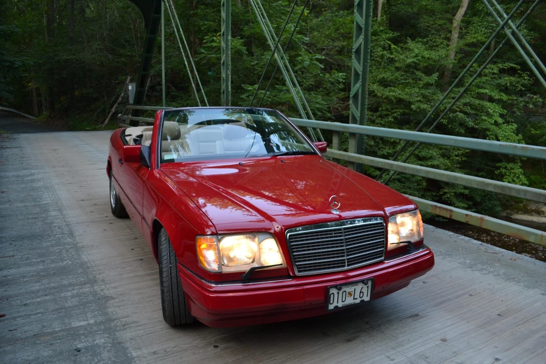 1995 Mercedes-Benz W124 E-Class - Image 25 of 31