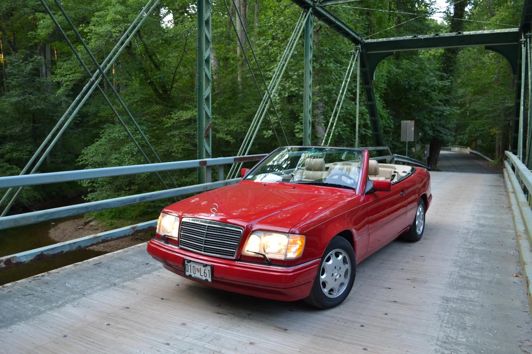 1995 Mercedes-Benz W124 E-Class - Image 12 of 31