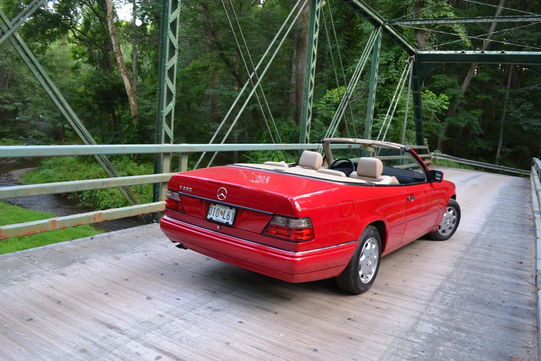 1995 Mercedes-Benz W124 E-Class - Image 27 of 31