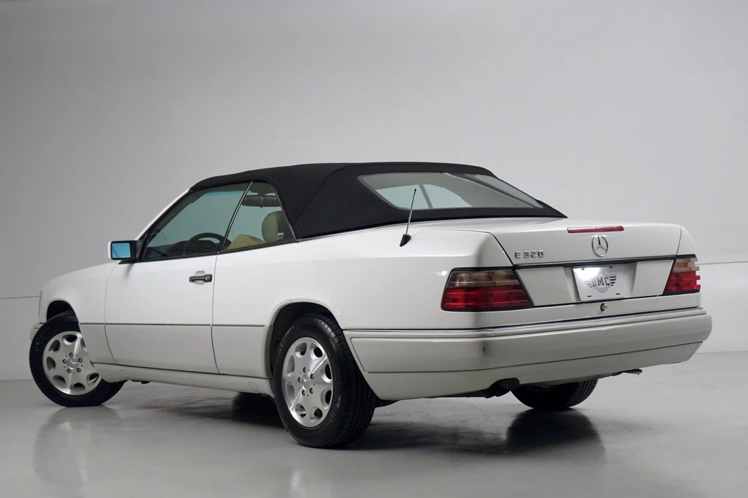 1995 Mercedes-Benz W124 E-Class - Image 19 of 31