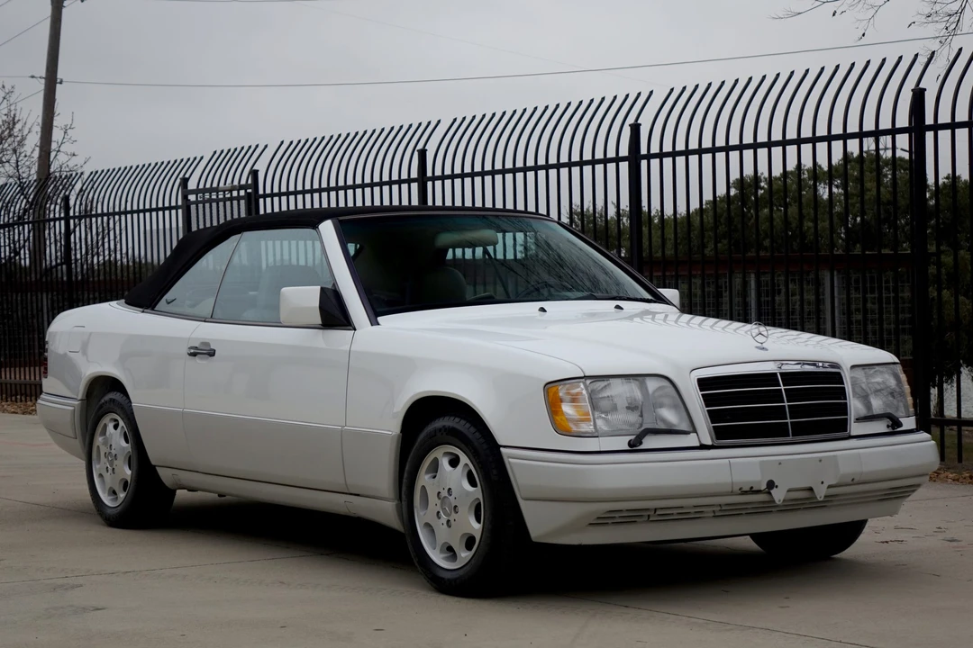 1995 Mercedes-Benz W124 E-Class - Image 4 of 31