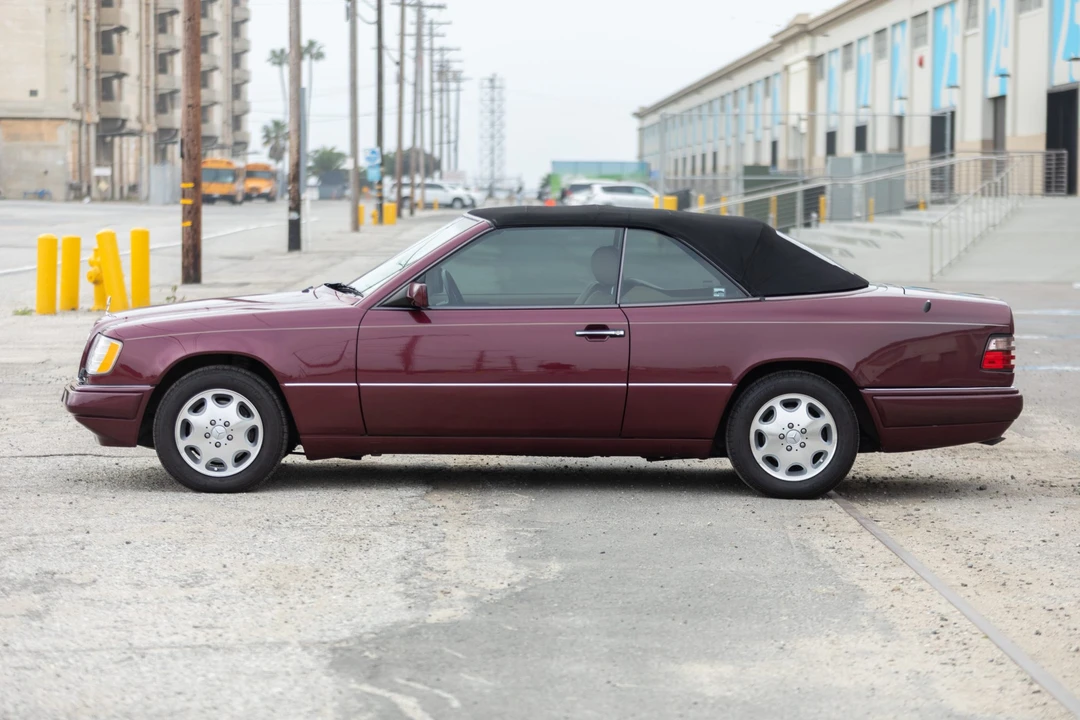 1995 Mercedes-Benz W124 E-Class - Image 12 of 31