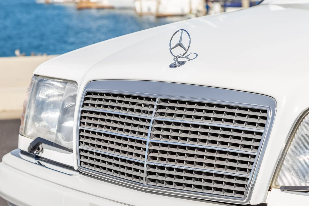 1995 Mercedes-Benz W124 E-Class - Image 25 of 31