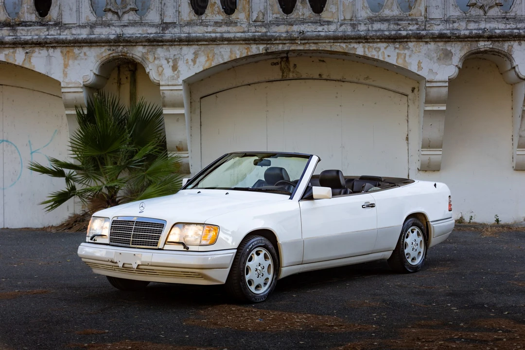 1995 Mercedes-Benz W124 E-Class - Image 8 of 31