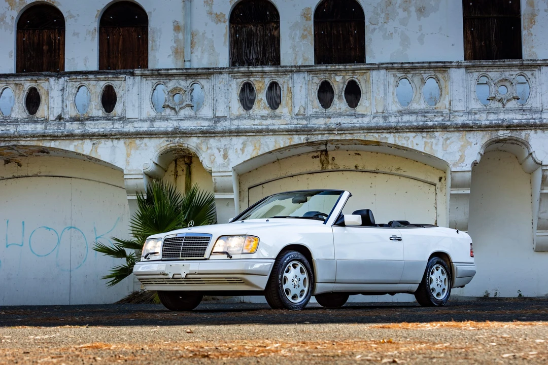 1995 Mercedes-Benz W124 E-Class - Image 6 of 31