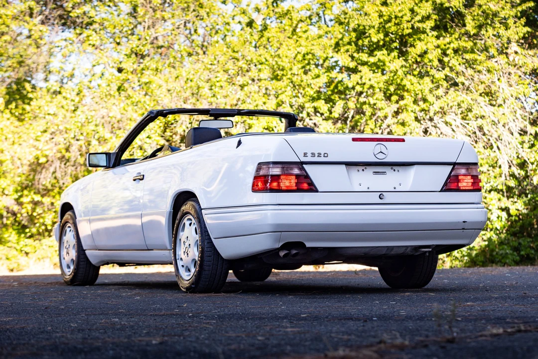 1995 Mercedes-Benz W124 E-Class - Image 22 of 31