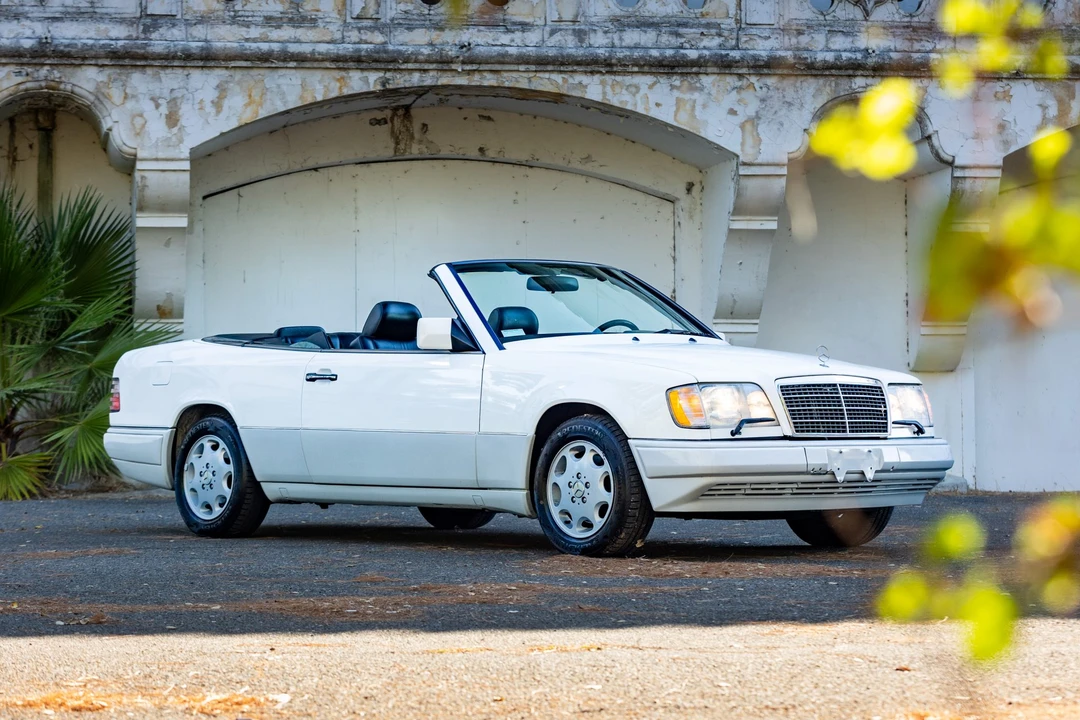 1995 Mercedes-Benz W124 E-Class - Image 12 of 31