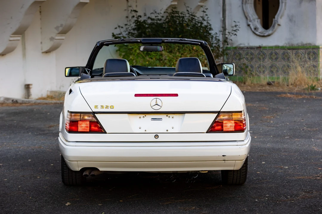 1995 Mercedes-Benz W124 E-Class - Image 20 of 31