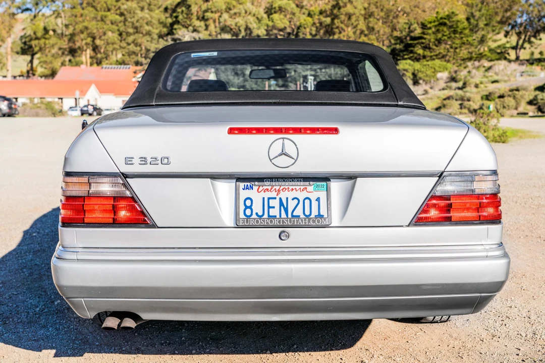 1995 Mercedes-Benz W124 E-Class - Image 9 of 31
