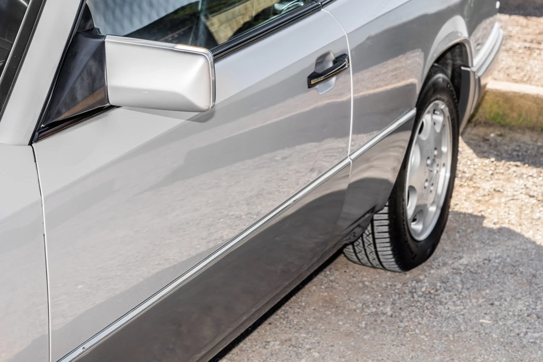 1995 Mercedes-Benz W124 E-Class - Image 17 of 31