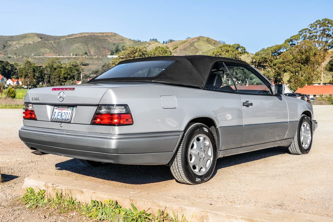 1995 Mercedes-Benz W124 E-Class - Image 8 of 31