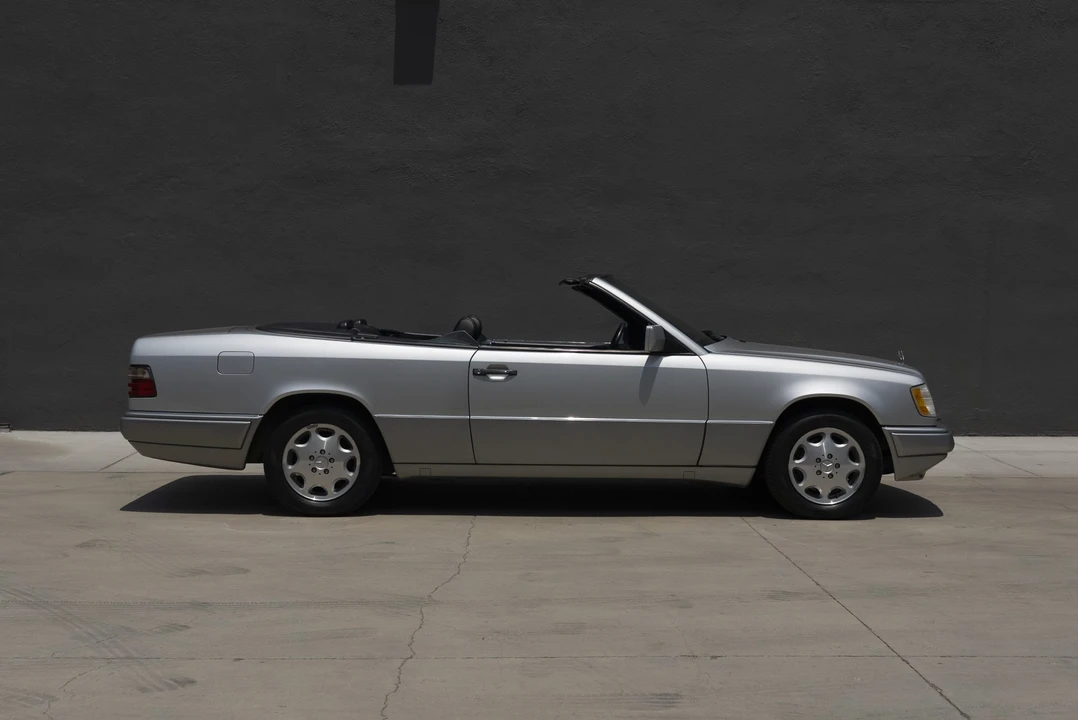 1995 Mercedes-Benz W124 E-Class - Image 22 of 31