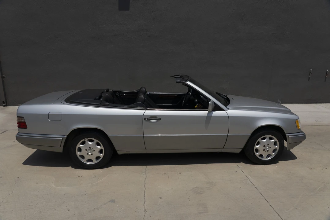 1995 Mercedes-Benz W124 E-Class - Image 20 of 31
