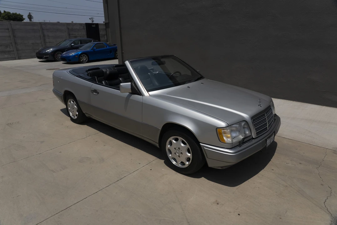 1995 Mercedes-Benz W124 E-Class - Image 23 of 31