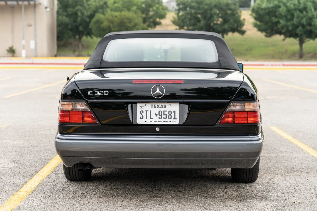 1995 Mercedes-Benz W124 E-Class - Image 7 of 31
