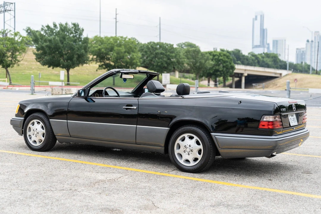 1995 Mercedes-Benz W124 E-Class - Image 11 of 31