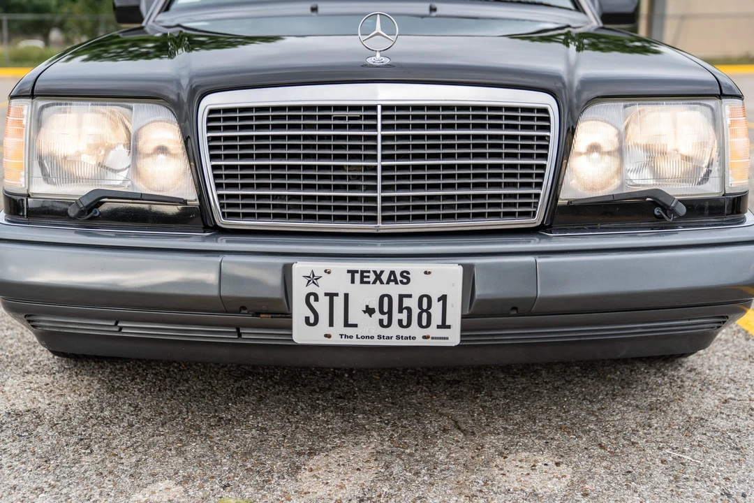 1995 Mercedes-Benz W124 E-Class - Image 19 of 31