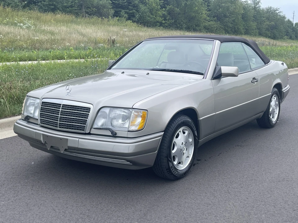 1995 Mercedes-Benz W124 E-Class - Image 25 of 31
