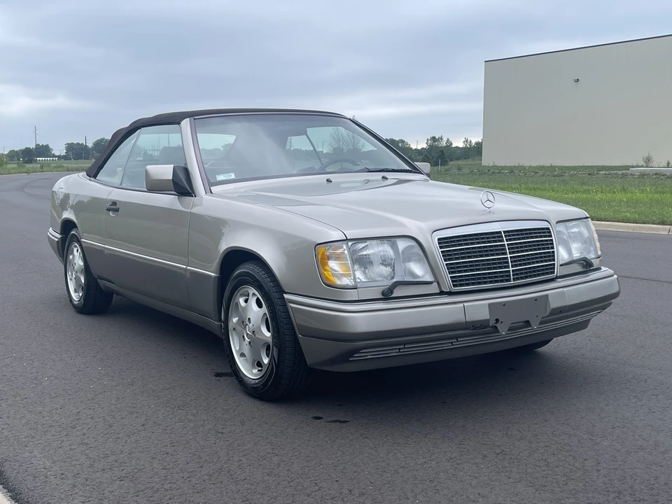 1995 Mercedes-Benz W124 E-Class - Image 30 of 31