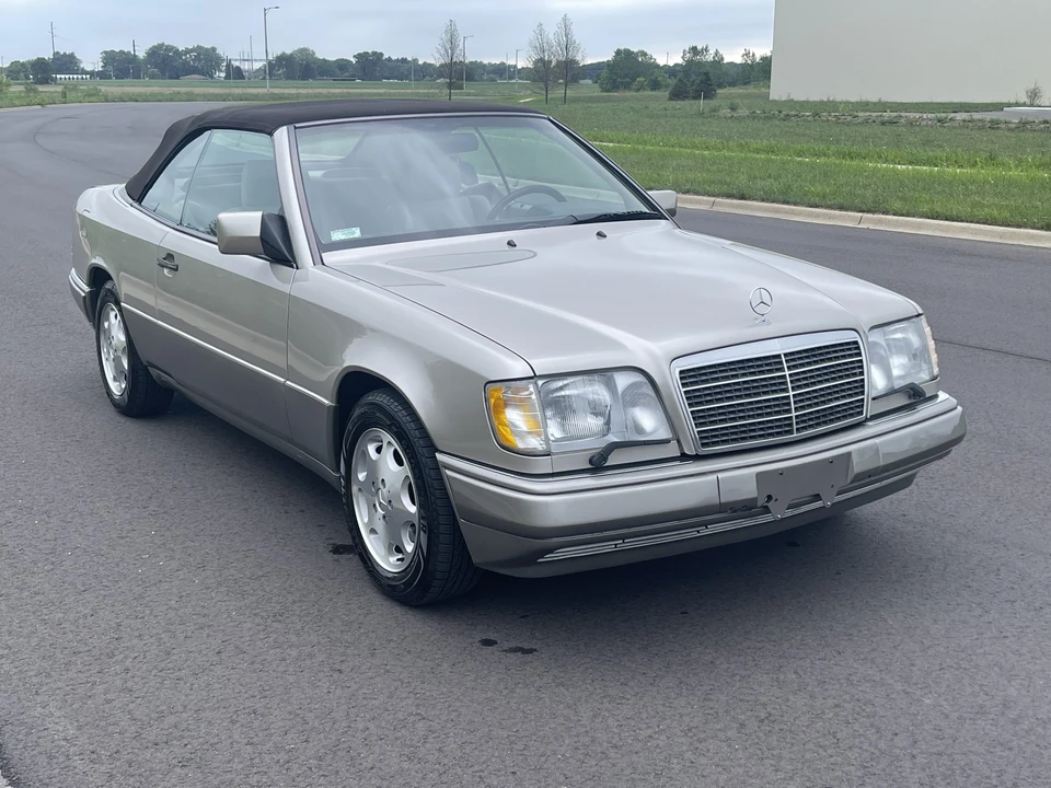 1995 Mercedes-Benz W124 E-Class - Image 29 of 31