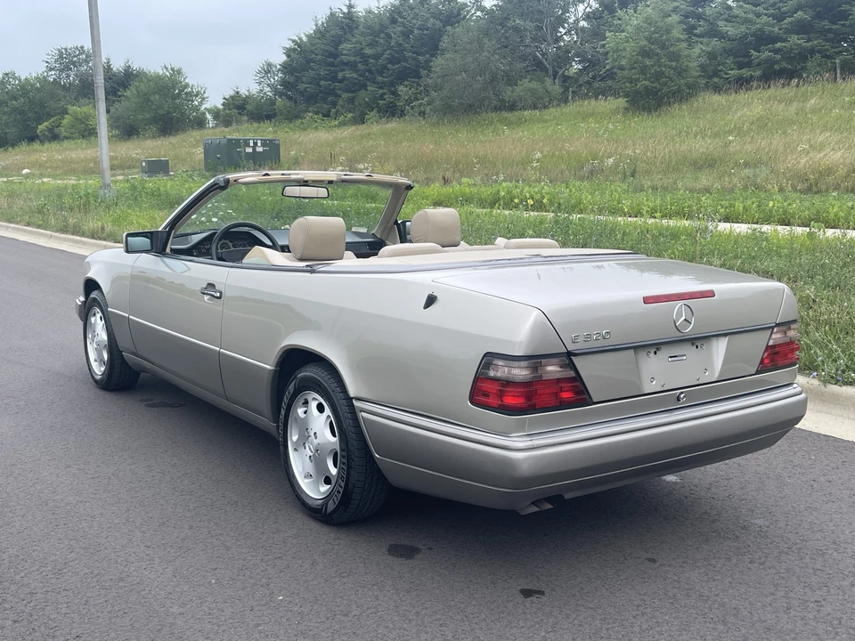 1995 Mercedes-Benz W124 E-Class - Image 20 of 31
