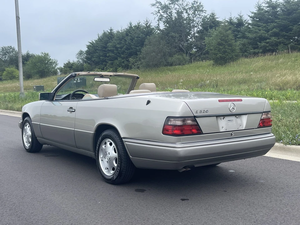 1995 Mercedes-Benz W124 E-Class - Image 19 of 31