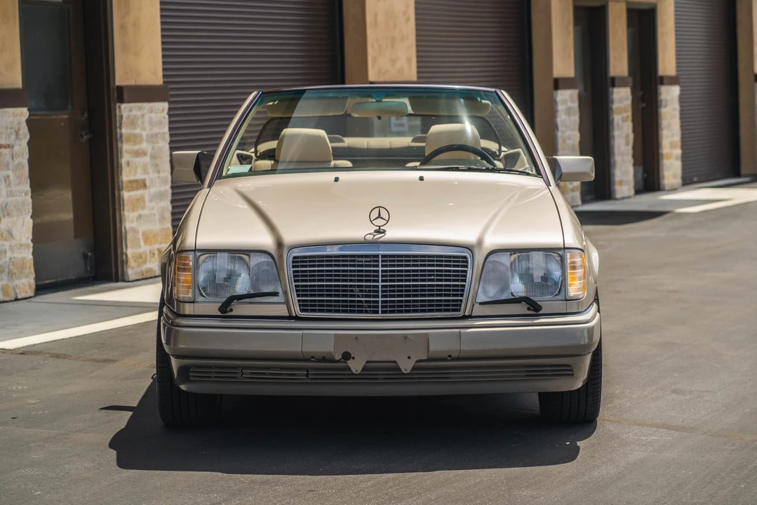 1995 Mercedes-Benz W124 E-Class - Image 4 of 31
