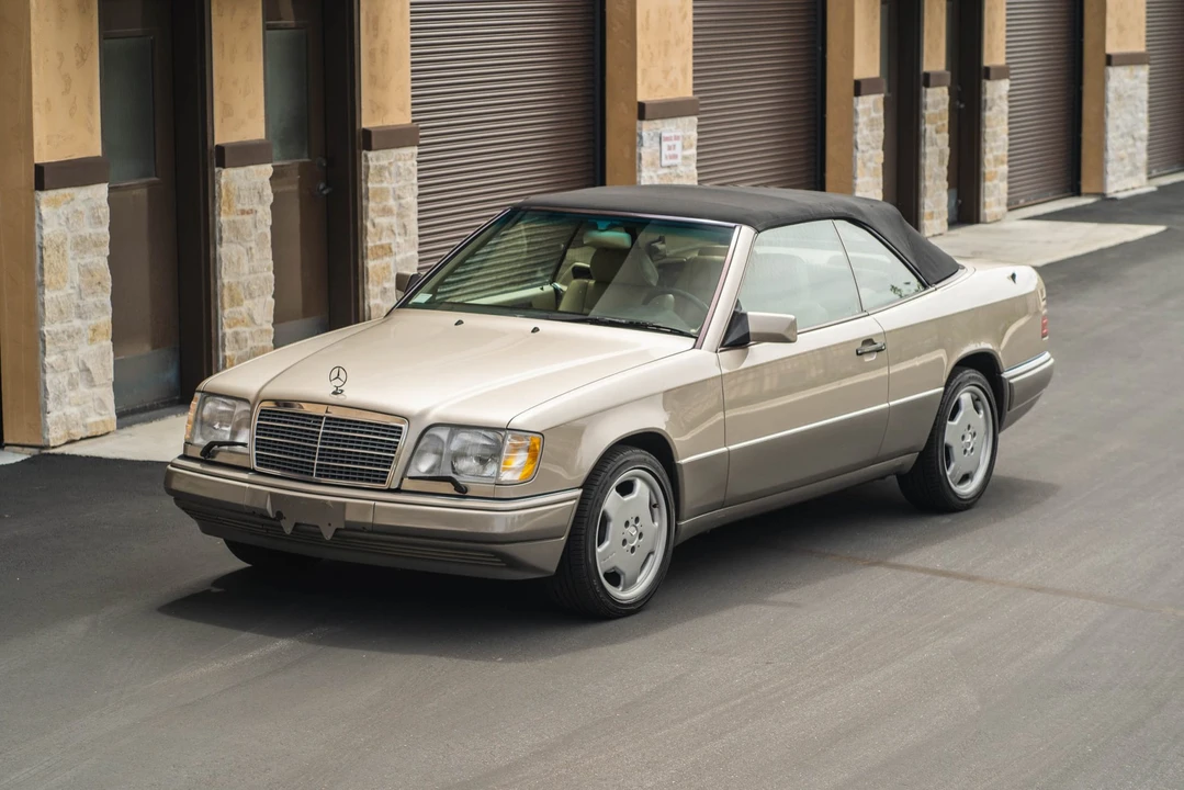 1995 Mercedes-Benz W124 E-Class - Image 18 of 31