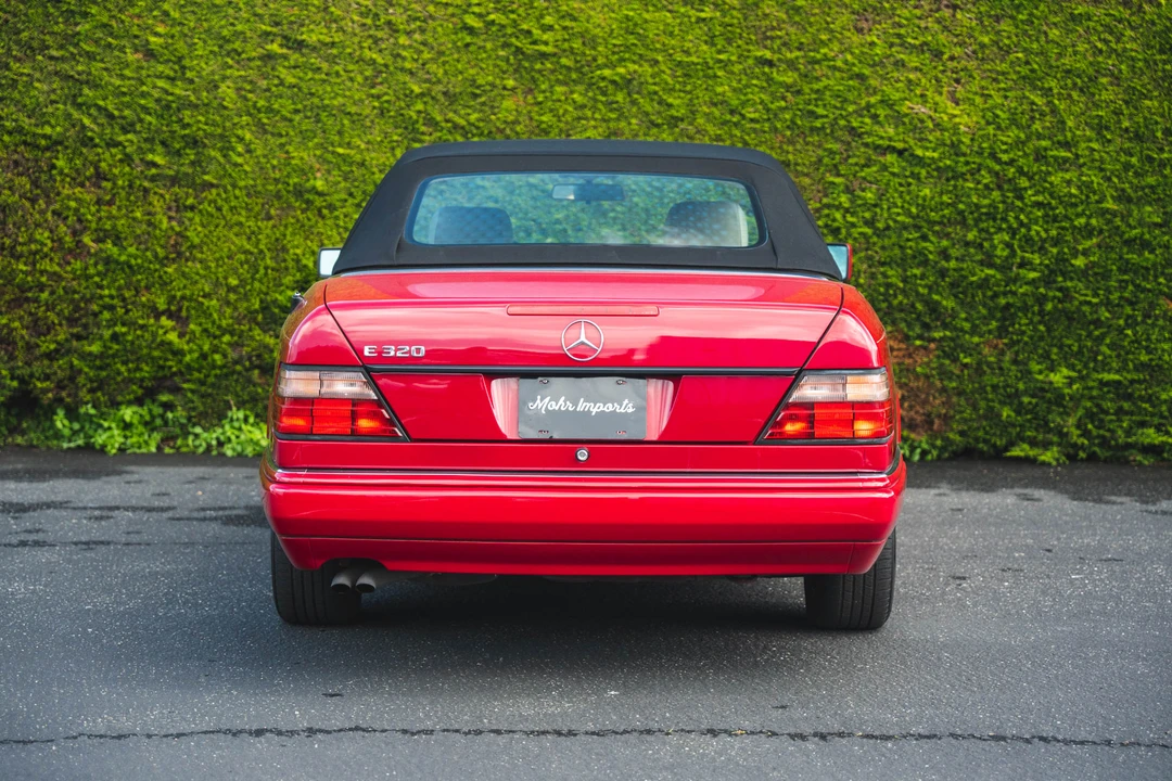 1995 Mercedes-Benz W124 E-Class - Image 14 of 31