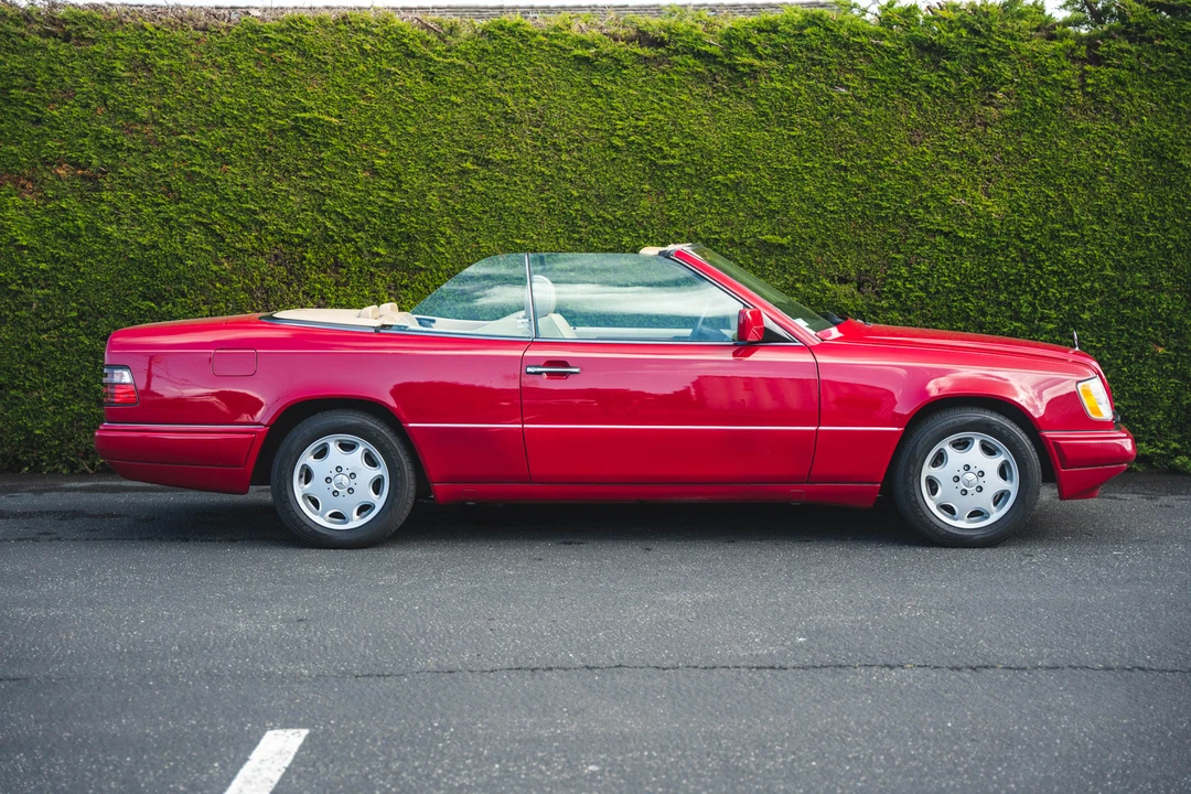 1995 Mercedes-Benz W124 E-Class - Image 24 of 31