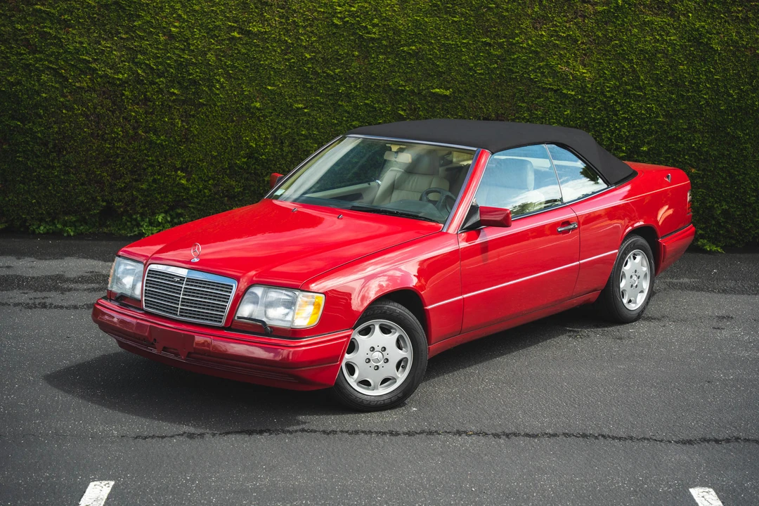 1995 Mercedes-Benz W124 E-Class - Image 2 of 31