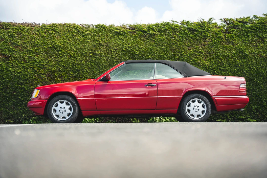 1995 Mercedes-Benz W124 E-Class - Image 6 of 31