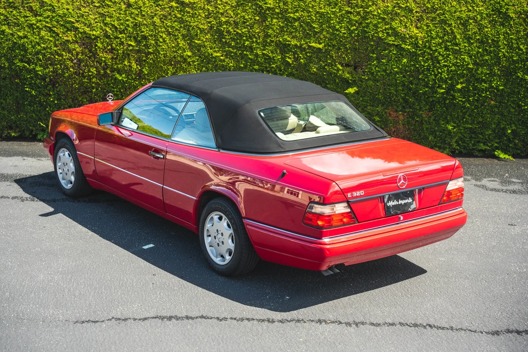 1995 Mercedes-Benz W124 E-Class - Image 11 of 31