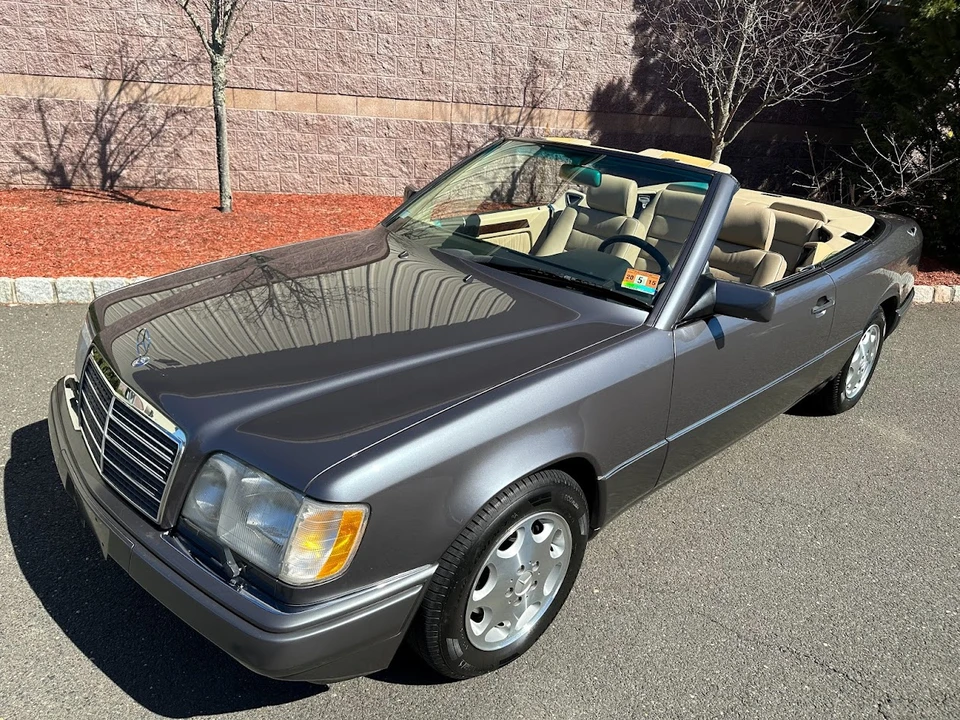 1995 Mercedes-Benz W124 E-Class - Image 9 of 31