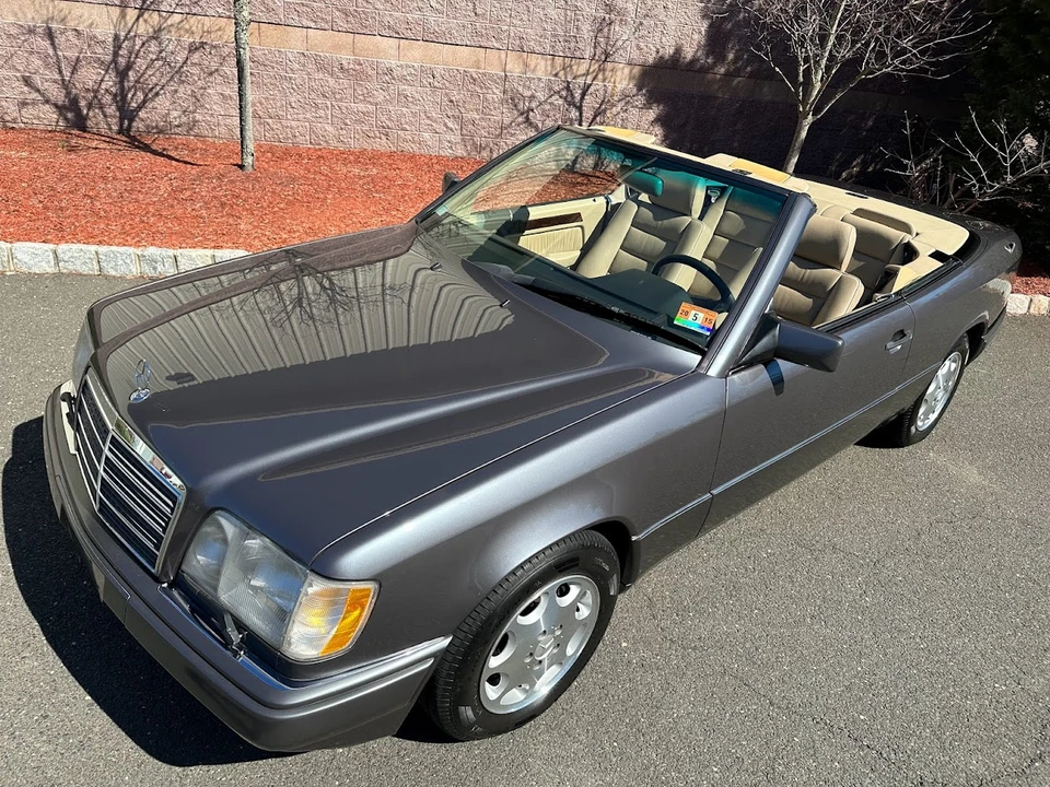 1995 Mercedes-Benz W124 E-Class - Image 12 of 31
