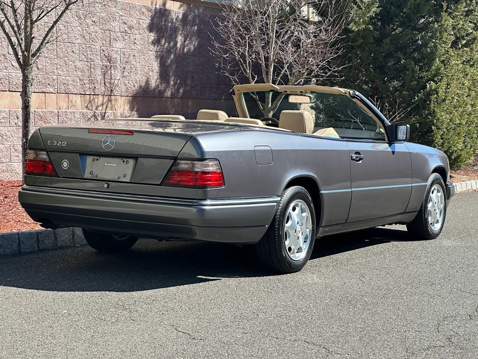 1995 Mercedes-Benz W124 E-Class - Image 19 of 31