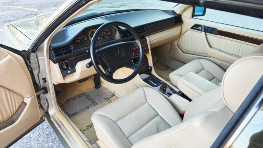 1995 Mercedes-Benz W124 E-Class - Image 4 of 14