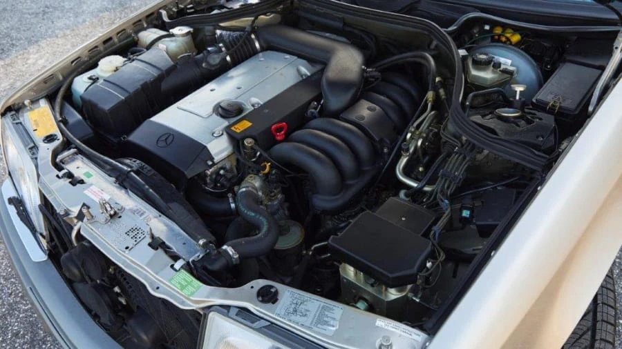 1995 Mercedes-Benz W124 E-Class - Image 7 of 14