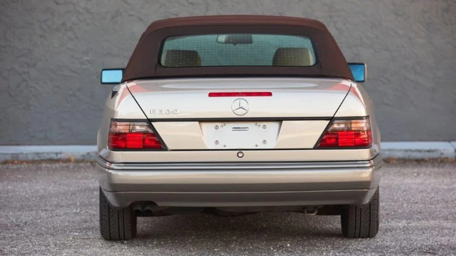 1995 Mercedes-Benz W124 E-Class - Image 12 of 14