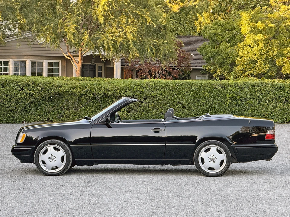 1995 Mercedes-Benz W124 E-Class - Image 10 of 31
