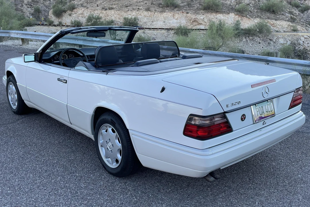 1995 Mercedes-Benz W124 E-Class - Image 4 of 31