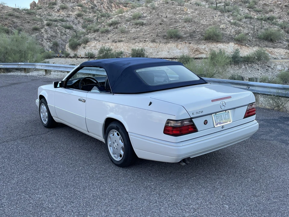 1995 Mercedes-Benz W124 E-Class - Image 17 of 31