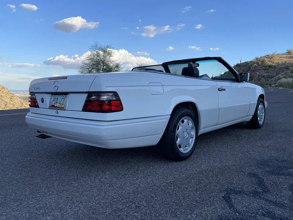 1995 Mercedes-Benz W124 E-Class - Image 9 of 31